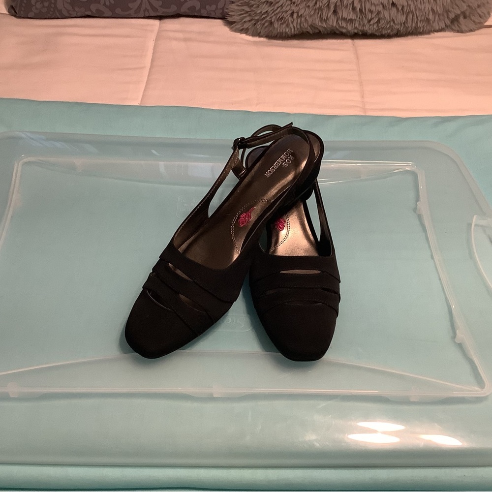 Ladies black Ross  Hommerson shoes NWOT